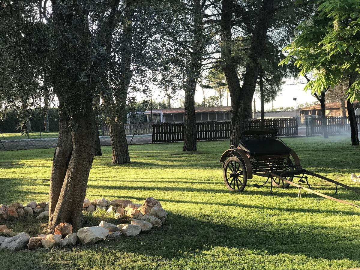 Masseria Nel Sole Hotel Lucera Bagian luar foto