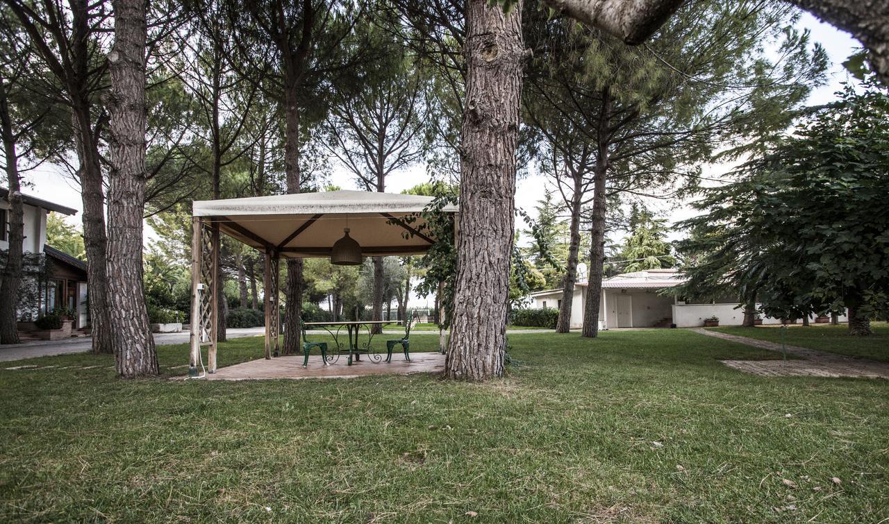 Masseria Nel Sole Hotel Lucera Bagian luar foto